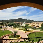 Marinella Residence Holiday 4* מרינלה