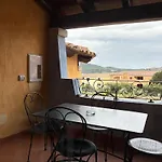 מלון דירות Marinella Residence Holiday