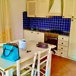 מלון דירות Marinella Residence Holiday