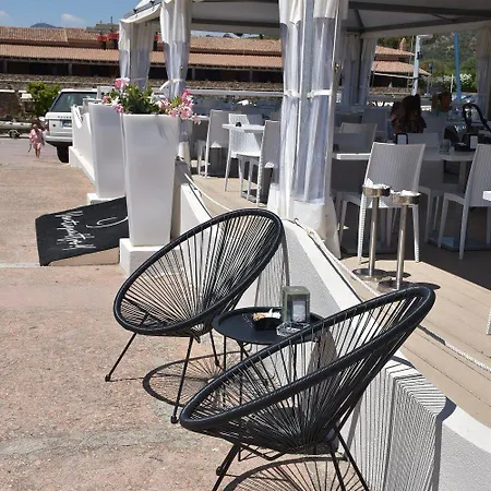 Marinella Residence Holiday 4*