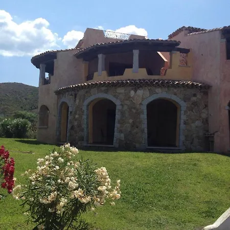 Апарт-отель Marinella Residence Holiday 4*