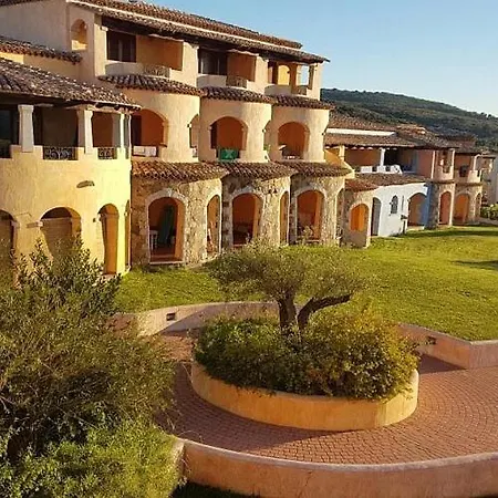 Апарт-отель Marinella Residence Holiday Маринелла