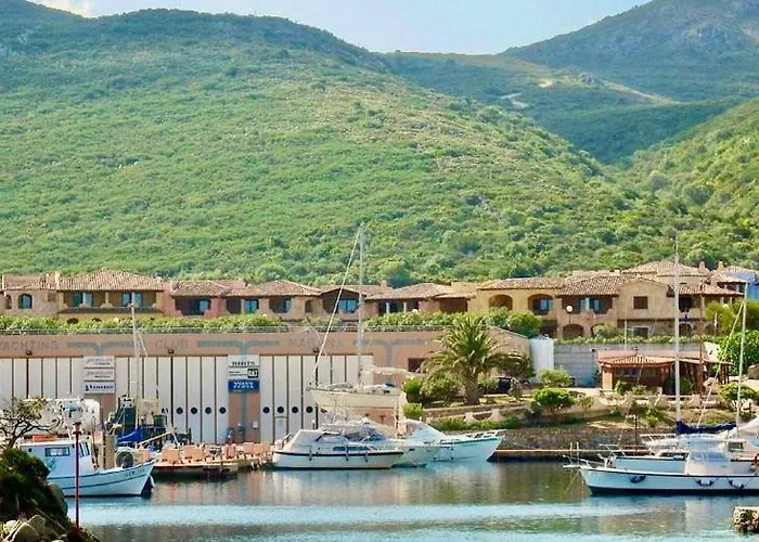 Marinella Residence Holiday Aparthotel